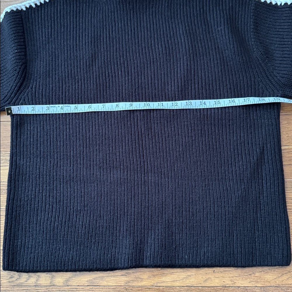🐼 Ann Taylor black mock neck sweater w/ivory stitching details. Size XS. NWT. - Picture 7 of 9